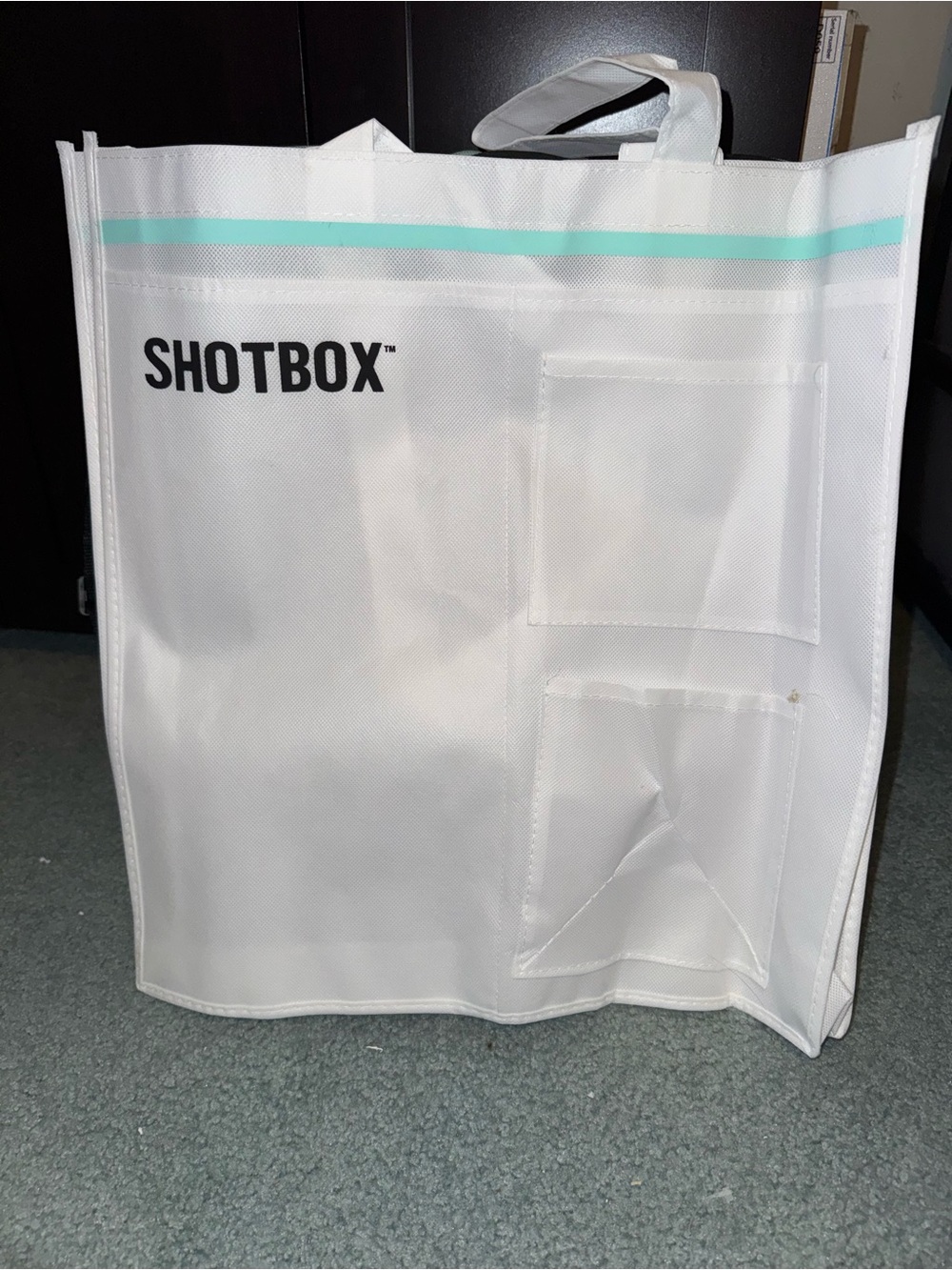 We R Memory Keepers ShotBox Photo Studio Kit with extra's - Picture 13 of 14